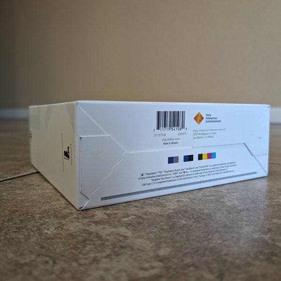 Sony PlayStation 5 PS5 DualSense Wireless Controller Haptic Feedback Brand New - Picture 10 of 16